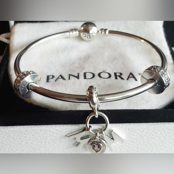 ⚘️Authentic Pandora MOTHER'S BRACELET 4pc GIFT 🎁 SET - Picture 2 of 11